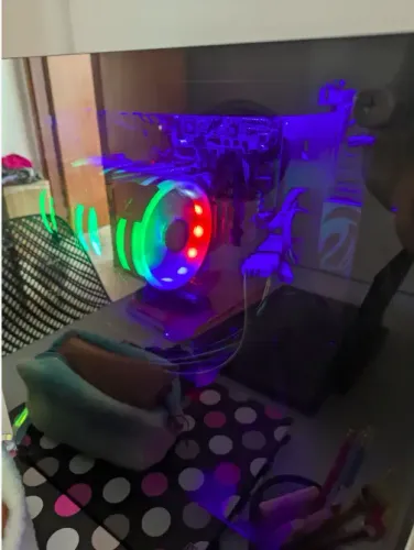 PC Gamer: Ryzen 5 2600 + Rx 570 4Gb + 16Gb RAM
