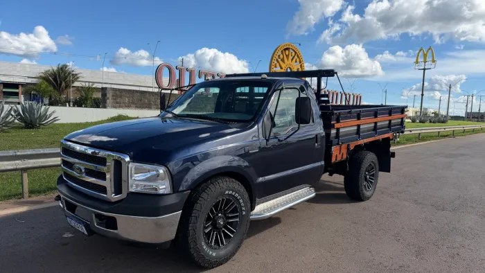Ford F-350 3.9 8V Turbo Diesel Mec. 2002