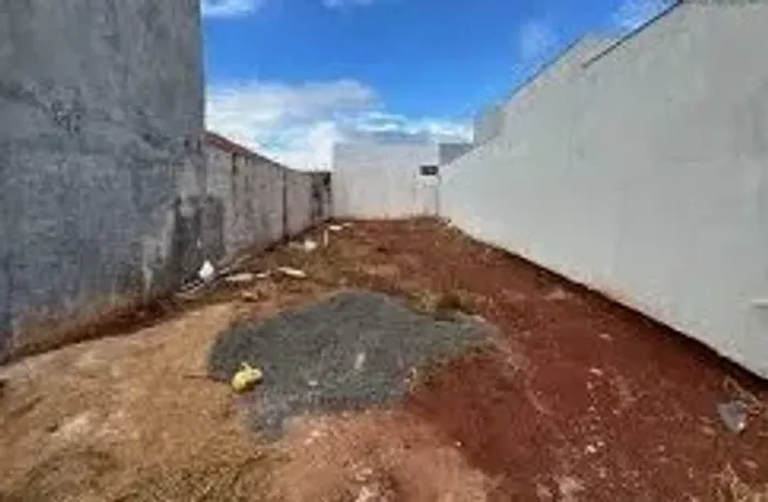 PARTICULAR VENDO TERRENO RESIDENCIAL DIREITOS + PARCELAS 180M2, PRÓXIMO ACEMA, ACEITO VEIC