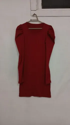 Vestido vermelho curto P de manga cumprida canelado