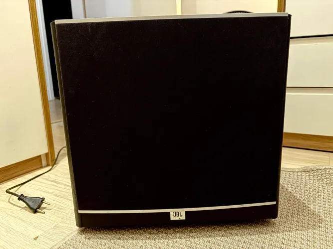 JBL Arena SUB 100P - Subwoofer Ativo 10 Polegadas | Revisado