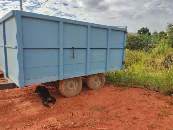 Carreta para silo
