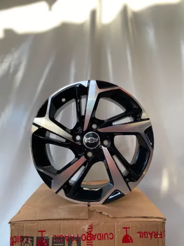 Jogo de roda scorro aro 15 4x100 NOVO!!!!