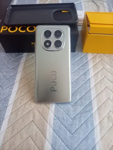 Poco x7