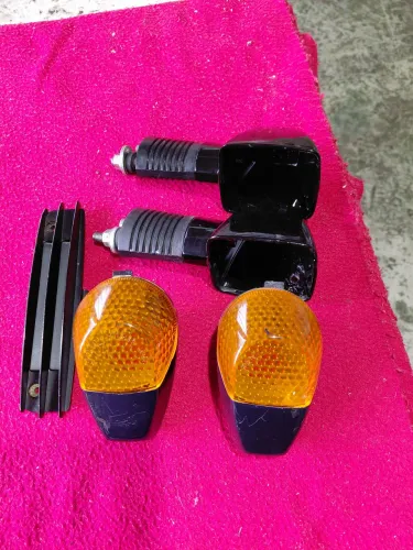 Setas para cbx750 yndi 