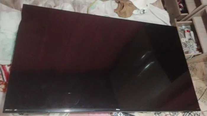 Vendo tv Philco Roku 50 polegadas com a tela quebrada