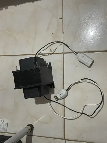 Transformador de 10000 v.a industrial 5.500 wats