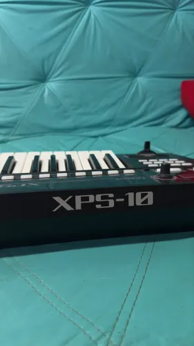 Teclado Roland XPS-10