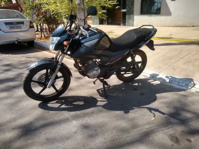 Vendo YBR FACTOR 150 flex 2018