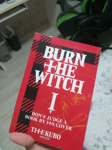Mangá Burn The Witch 1