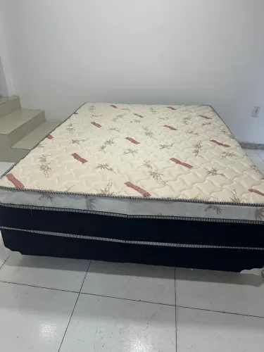 VENDO CAMA BOX EM PERFEITO ESTADO