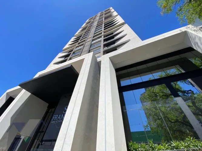 Apartamento com 3 dormitórios à venda, 150 m² por R$ 2.287.359,24 - Centro - Cascavel/PR