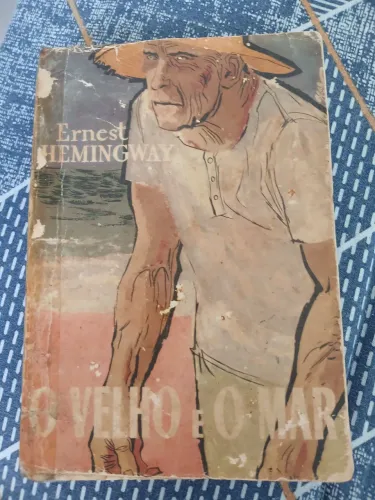 Livro antigo de 1950