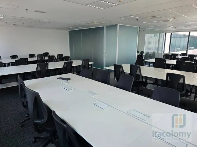 Andar Corporativo mobiliado para locação no Complexo Madeira Hotel