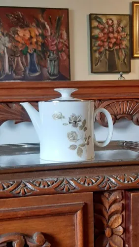 Bule Porcelana Renner