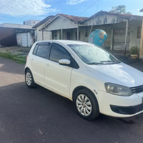 Volkswagen Fox 1.0 MI Total Flex 8V 5P 2014