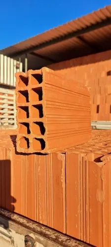 Tijolos milheiro direto de campos 