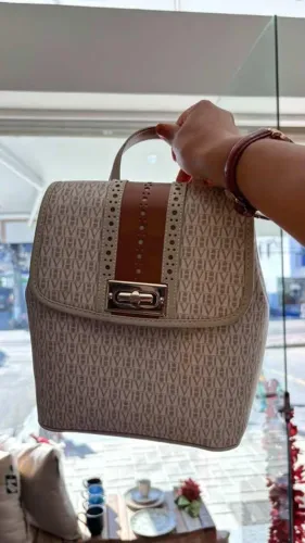 Vendo bolsa Victor Hugo 