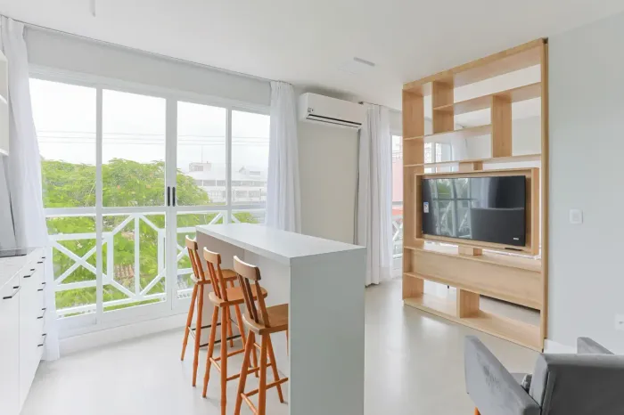 Studio Mobiliado no Coração da Lagoa Vista Deslumbrante e Pronto para Morar!