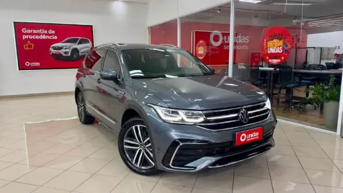 Volkswagen Tiguan Allspac R-line 300 TSI 2.0 2025