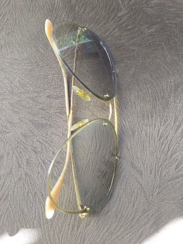 Óculos Ray ban feminino aviator original R$ 300 *