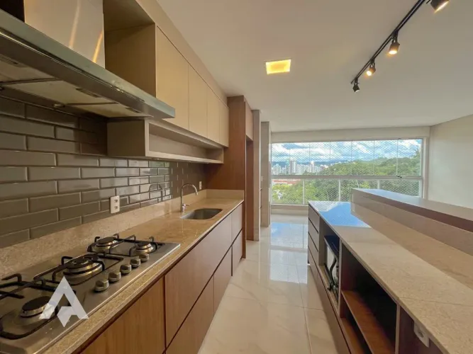 Apartamento com 3 suítes para locação por R$ 6.000,00 - Bairro Itoupava Seca - Blumenau/SC