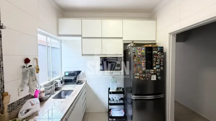 Casa com 3 Quartos no 9 de Julho Bauru Churrasqueira