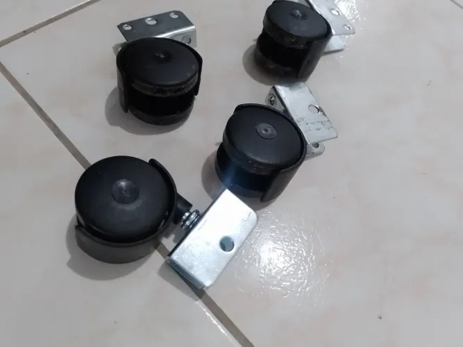 Rodinhas para Móveis