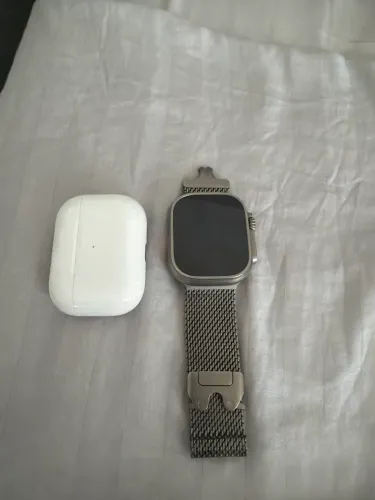 Apple Watch Ultra 2 + Air pods pro 2 