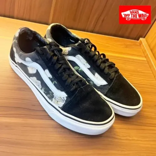 vans - tênis feminino old skool - romantic floral
