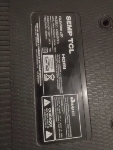 TV TCL 43 POLEGADAS (leia a descrição)