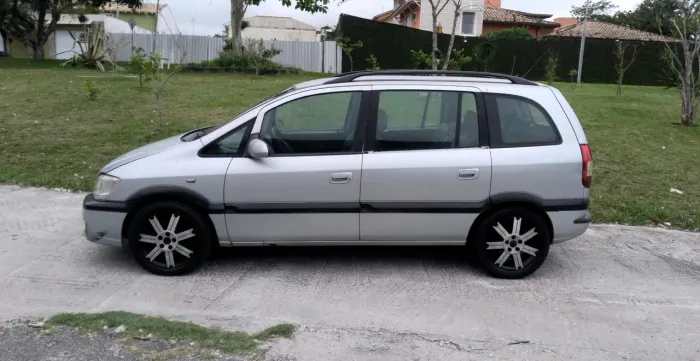 Chevrolet Zafira Elite 2.0 MPFI Flexpower 8V AUT 2011