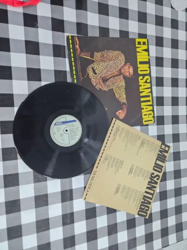 Vinil Emílio Santiago