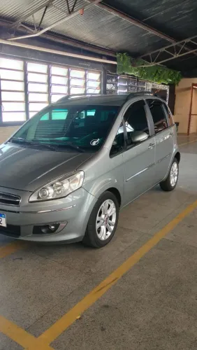 Fiat Idea Essence 1.6 Flex 16V 5P 2015