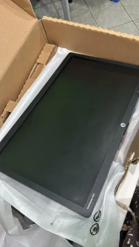 MONITOR DE 22 POLEGADAS