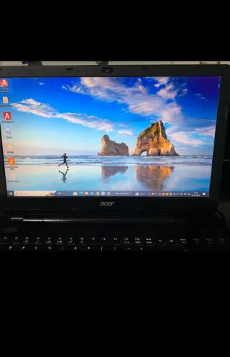 Notebook ACER, barato 