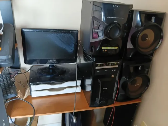 Som sony 200