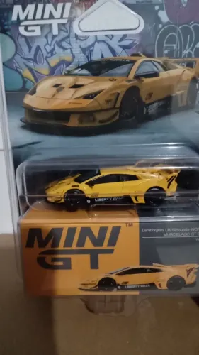 Mini gt lamborghini murcielago lbwk muito detalhada linda