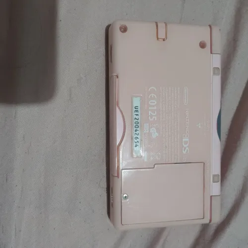 Nintendo ds lite com R4 e carregador original