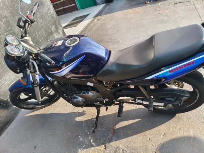SUZUKI GS500