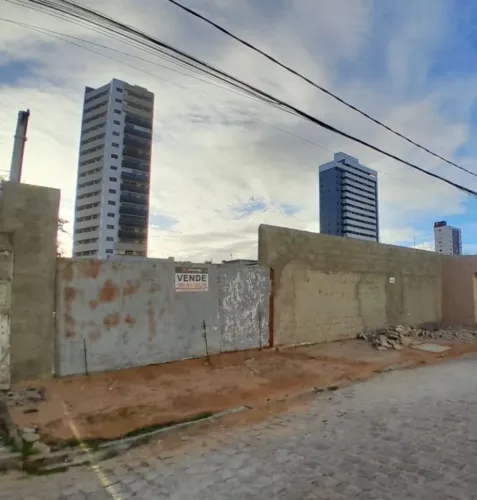 Terreno à venda, 420 m² por R$ 650.000,00 - Lagoa Nova - Natal/RN