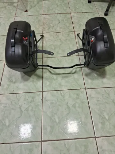 Bau para moto da marca GIVI moto bros 160 