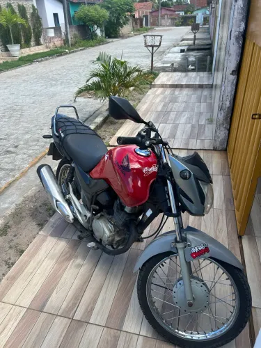 Cg 125 ES montadinha