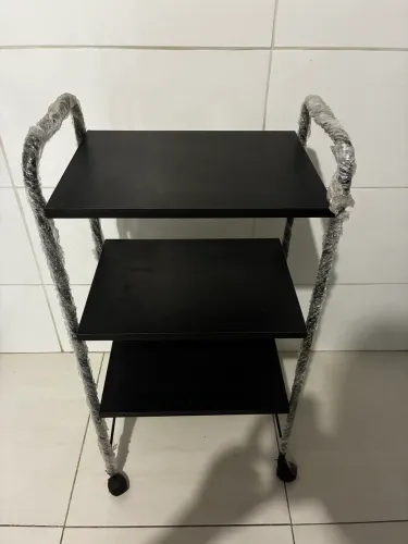 Carrinho auxiliar estética