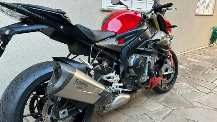 BMW S1000R