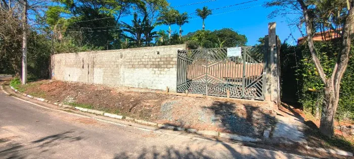 Terreno à venda, 1800 m² por R$ 1.000.000,00 - Chácara Vale do Rio Cotia - Carapicuíba/SP