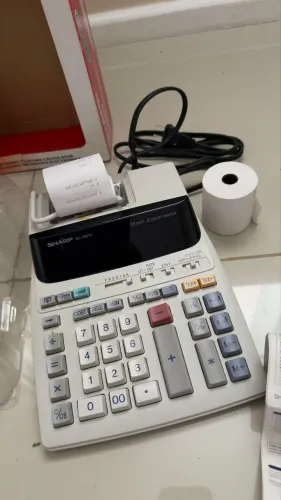 Vendo calculadora impressora eletrônica Sharp