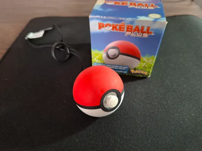 Pokeball Plus