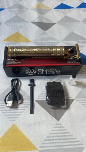 Máquina Profissional ( cabelo e barba)