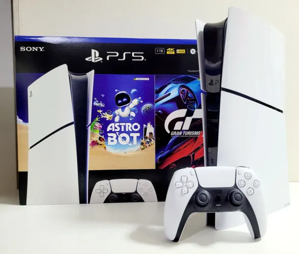 Playstation 5 Slim 1TB com Caixa + Jogo Gran Turismo 7 (Aceito Cartão)